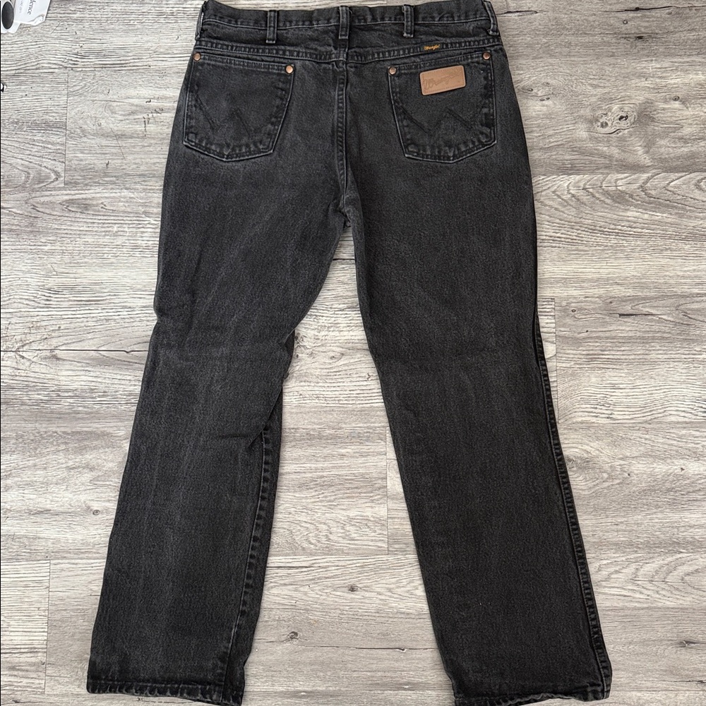 Wrangler Black Straight Leg Jeans - Picture 3 of 4